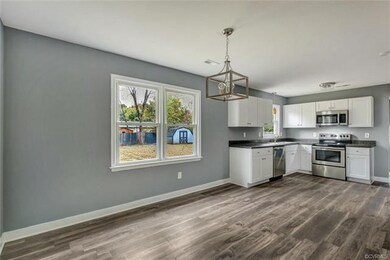 643 Flynn Ln, Petersburg, VA 23805 - photo 6