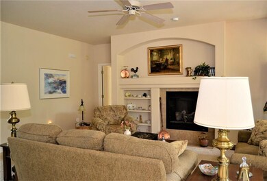 23 Glenbrook Ln, Bella Vista, AR 72715 - photo 4