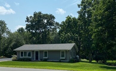 589 East St, West Bridgewater, MA 02379 - photo 2