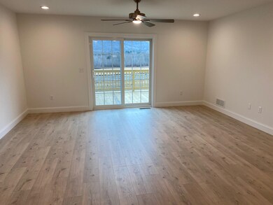 814 Harbor View Dr unit 9B, Saint Albans City, VT 05478 - photo 5
