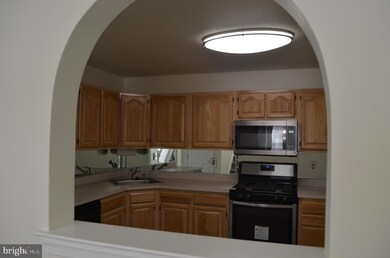 7 Queens Ct, Sewell, NJ 08080 - photo 4