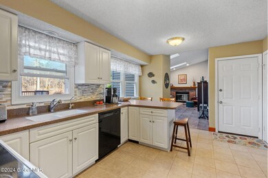 27-web-or-mls-1607-tina-ln