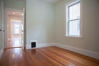 19 Rowell St unit 2, Dorchester, MA 02125 - photo 6