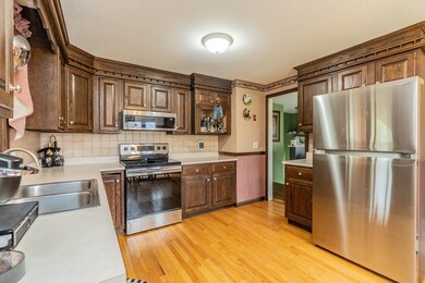 13 Meadowbrook Dr, Easthampton, MA 01027 - photo 7