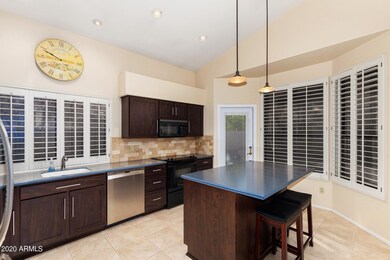 211 W Lisa Ln, Tempe, AZ 85284 - photo 4