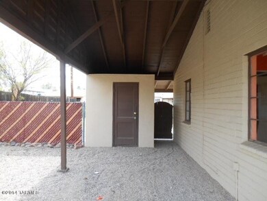 022-212292-Carport