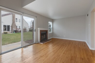 11717 Davey Dr unit B, Huntley, IL 60142 - photo 4