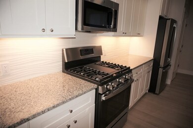 99 Moody St unit 5, Waltham, MA 02453 - photo 2