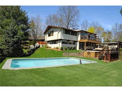 11 Watch Hill Dr, Greenwich, CT 06831 - photo 2