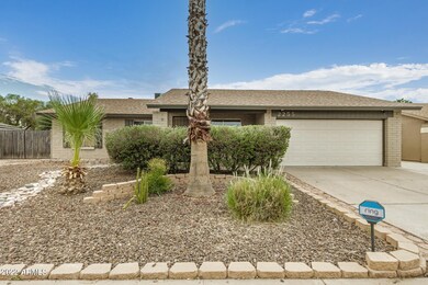 2255 S Orange, Mesa, AZ 85210 - photo 2