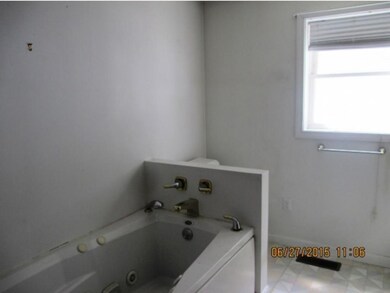 139 Ferry St, Hudson, NH 03051 - photo 7