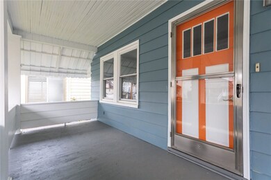 Front porch/door