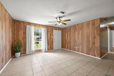 332 Gladiolus St, Port Allen, LA 70767 - photo 4