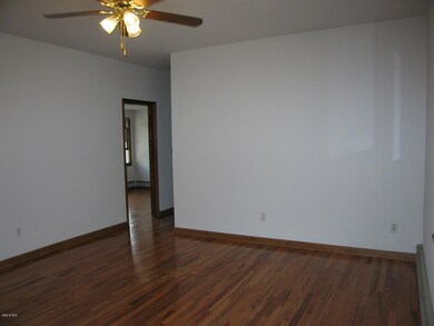 35 Cos Cob Ave, Cos Cob, CT 06807 - photo 2