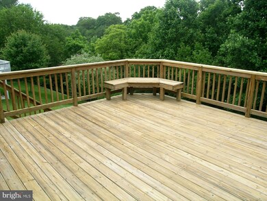 7104 Bridoon Ave, Sykesville, MD 21784 - photo 5