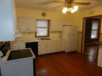 8 Coolidge Ave, Dover, NH 03820 - photo 3