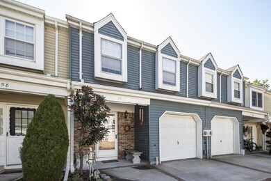 02_House Front-2