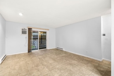 8 Lafayette Park unit 1, Lynn, MA 01902 - photo 5