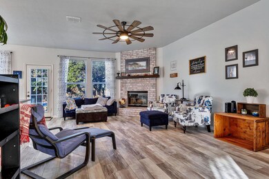 3207 Meandering Way, Granbury, TX 76049 - photo 6