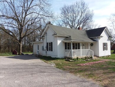 2427 Verona Caney Rd, Lewisburg, TN 37091 - photo 2