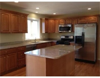 10 Lakeside Ave unit 10, Hudson, MA 01749 - photo 2