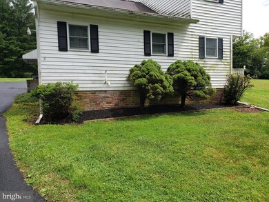 2247 Engle Rd, Fallston, MD 21047 - photo 2