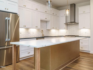 1523 Havenmont Ct, Raleigh, NC 27608 - photo 2