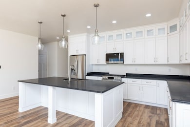 726 Bronco Dr, Spring Creek, NV 89815 - photo 3