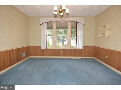 618 N 25th St, Reading, PA 19606 - photo 4