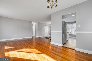 13505 Parkland Dr, Rockville, MD 20853 - photo 3