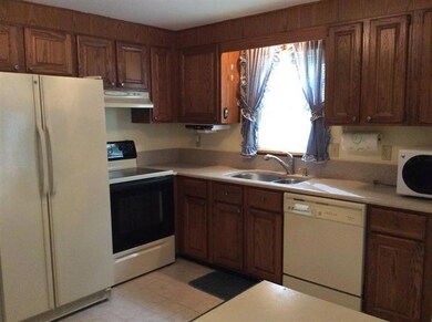 39 Skating Rink Rd, Hyannis, MA 02601 - photo 4