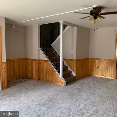 832 Possum Ln, Reading, PA 19606 - photo 6