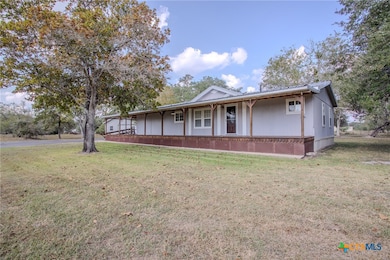 64 Colake Dr, Victoria, TX 77905 - photo 4