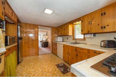 204 North St, Georgetown, MA 01833 - photo 5