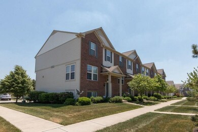 12694 Bourden Ln, Fishers, IN 46037 - photo 2