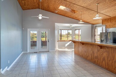 06-9663EBerrysvilleRd-002