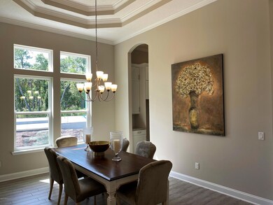 Dining (2)
