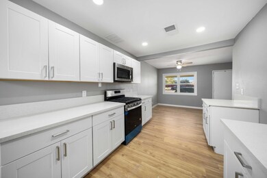 2014 Panamint St, Mojave, CA 93501 - photo 7