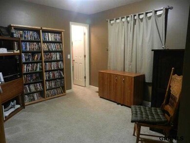 Includes walk in closet.