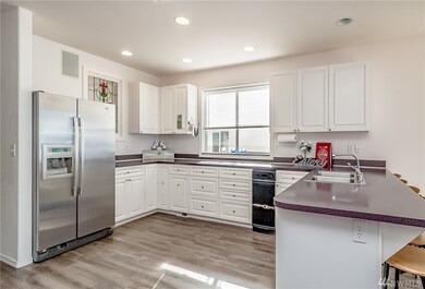 18210 Clarence Ave, Stanwood, WA 98292 - photo 7