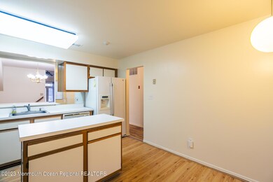 70H Winthrop Rd, Monroe Township, NJ 08831 - photo 6