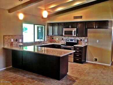 1201 E Vinedo Ln, Tempe, AZ 85284 - photo 2