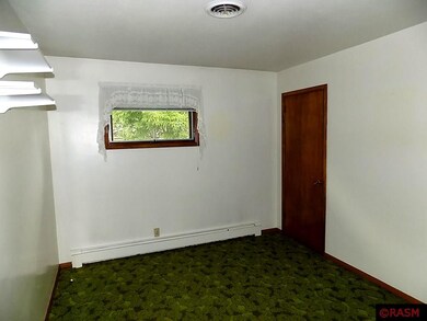 1906 N Garden St, New Ulm, MN 56073 - photo 7