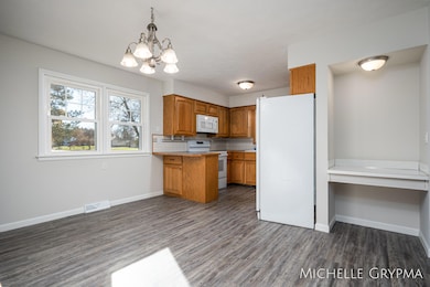 200 Sunset Hills Ave SW, Walker, MI 49534 - photo 7