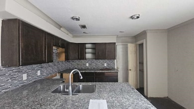 5755 Easthampton Dr unit C, Houston, TX 77039 - photo 4