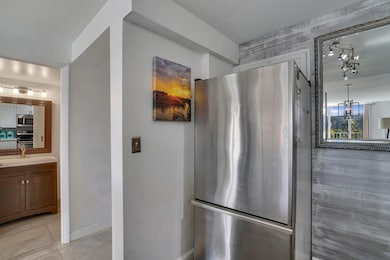 Seacrest Towers unit 304, Pompano Beach, FL 33062 - photo 7