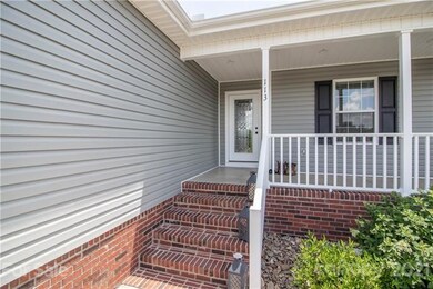 113 Lonehart Ln, Statesville, NC 28625 - photo 5