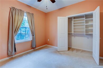 416 Appeldoorn Cir unit 416, Asheville, NC 28803 - photo 7