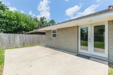1627 Ansbury Dr, Houston, TX 77018 - photo 4