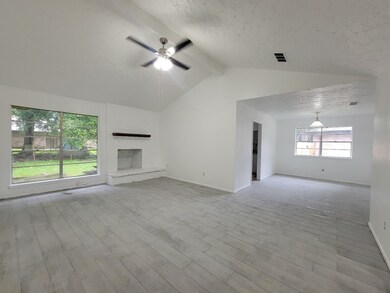 4423 Sloangate Dr, Spring, TX 77373 - photo 4